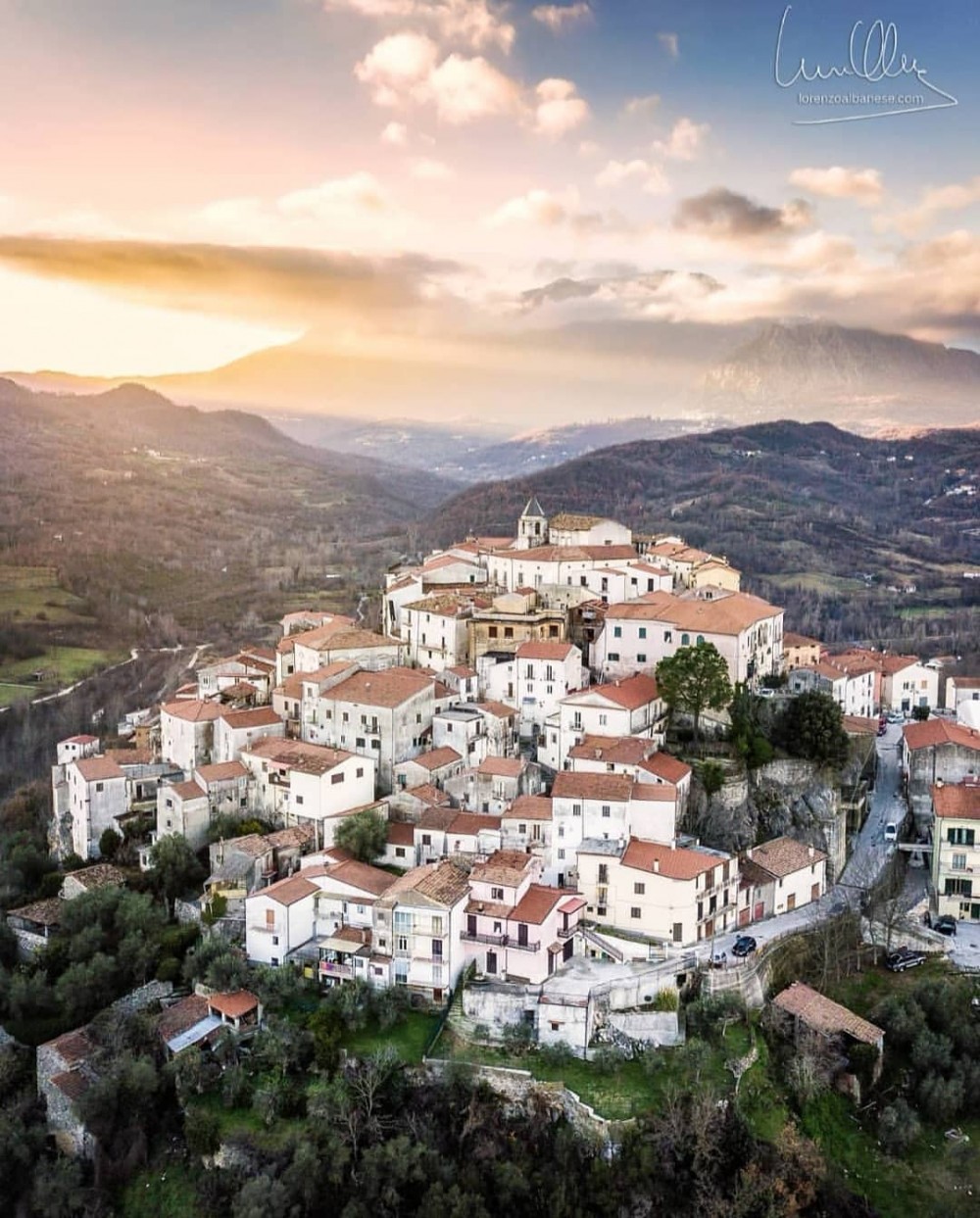 67680312_2315849498483521_7588885548179395367_n