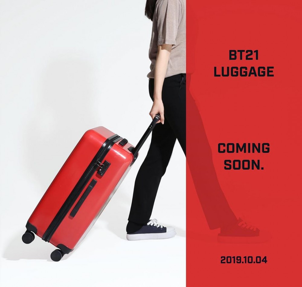BT21紅行李箱