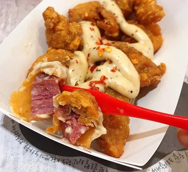 76cf6d7fgy1g6uhi3nvc5j20hs0hs75b