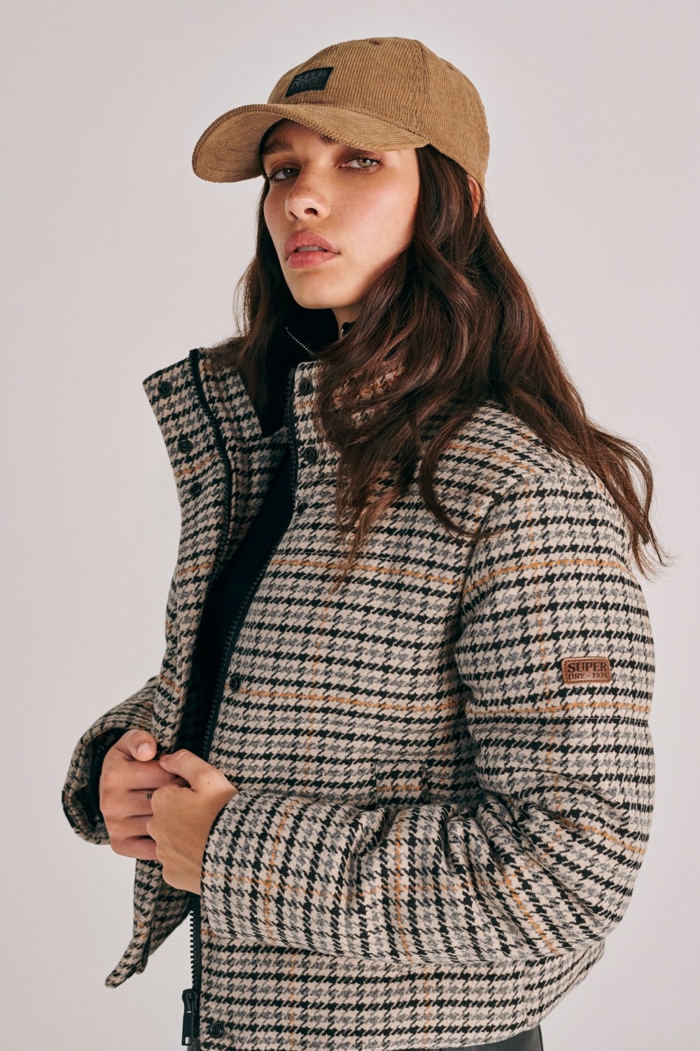 CR13501 Marketing - AW19 Campaign_AW19_MAINLINE_WW_DOUBLE_005_118_F3x