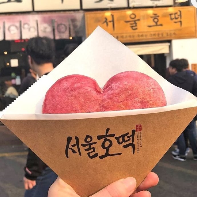 bfd7bb7dly1g6kwsxn3fdj20n70n6q4q