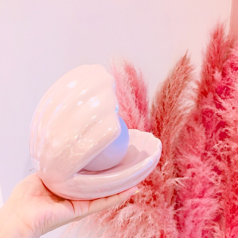 珍珠貝殼小夜燈背面