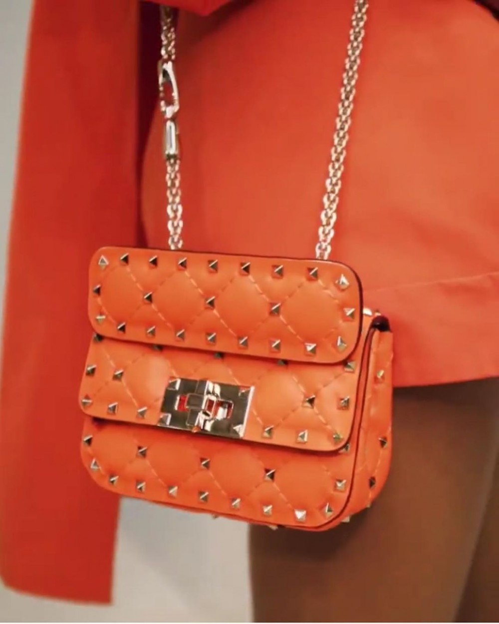 GARAVANI ROCKSTUD SPIKE