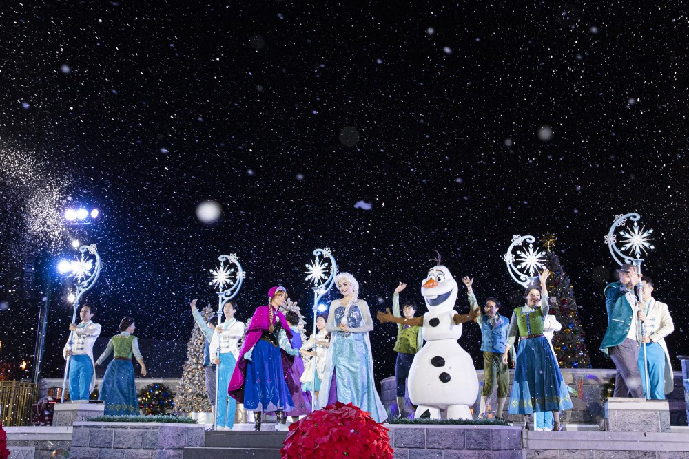 魔雪奇緣飄雪時刻