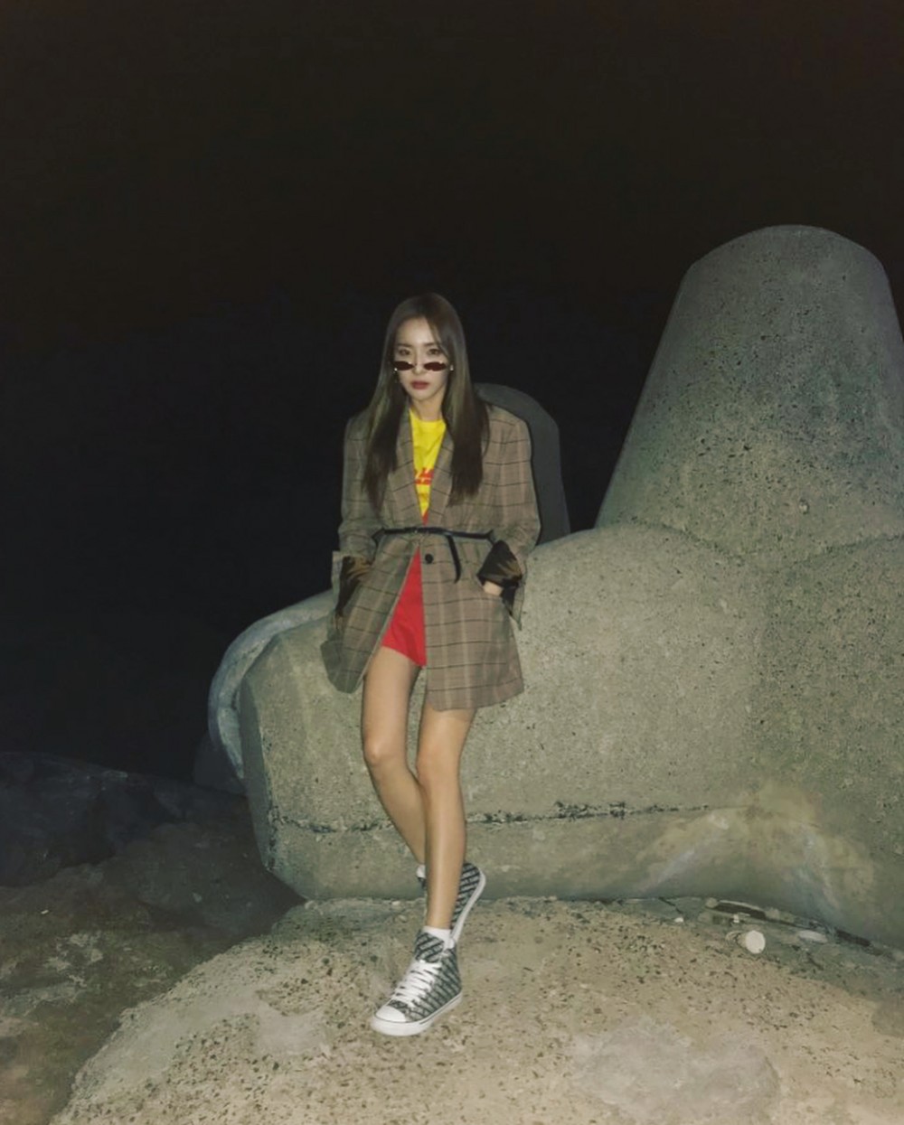 Instagram@daraxxi