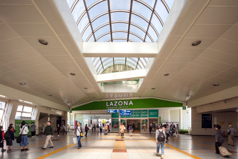 5.三井購物園區KAZONA川崎廣場交通便利,出站即達。是東京購物景點清單中必備商場之一