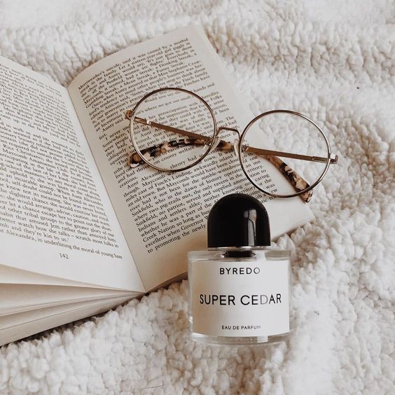 BVLGARI 黑茶