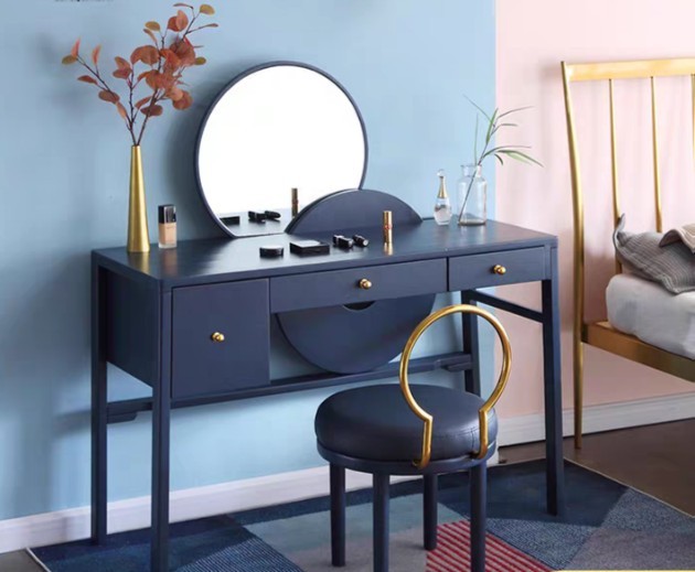 經典藍化妝台