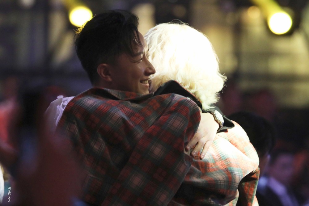 Weibo＠湖邊的豆豆