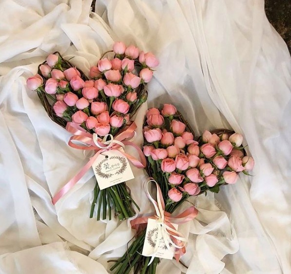 IG@armful_flower