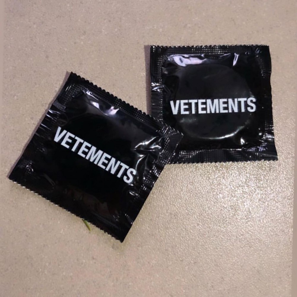 IG@vetements_official
