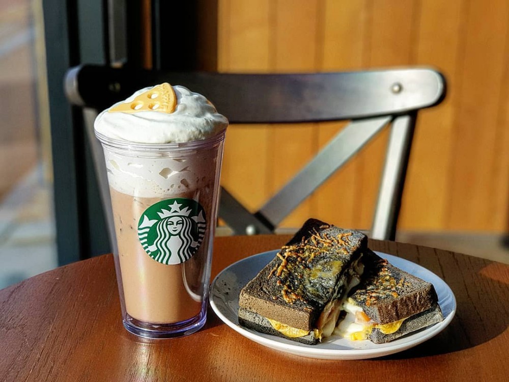 起司奶霜白摩卡