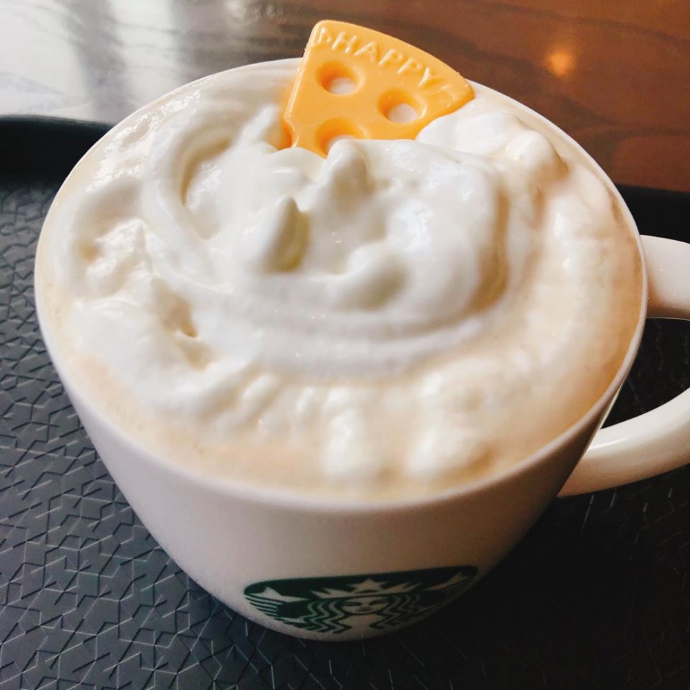 Happy起司奶霜白摩卡
