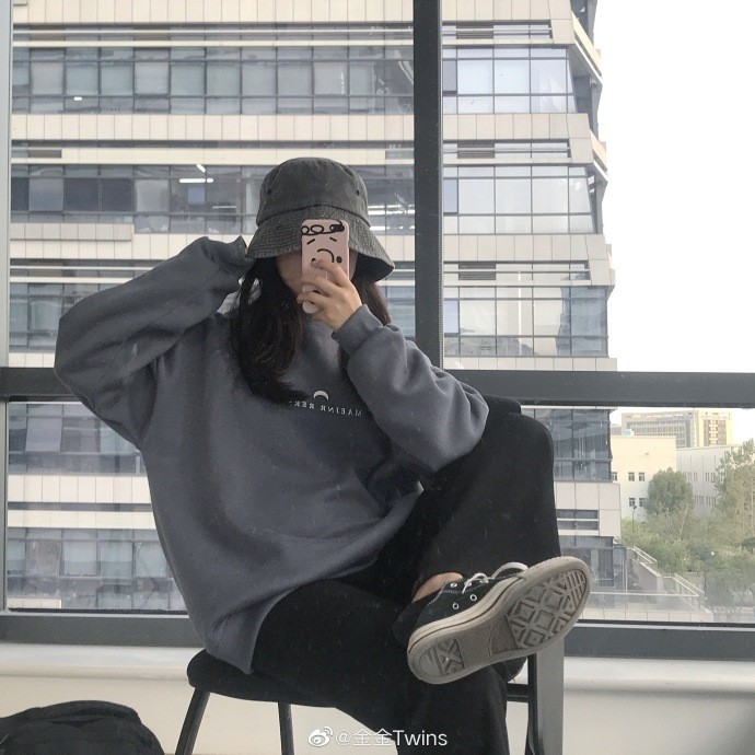 weibo@金金Twins