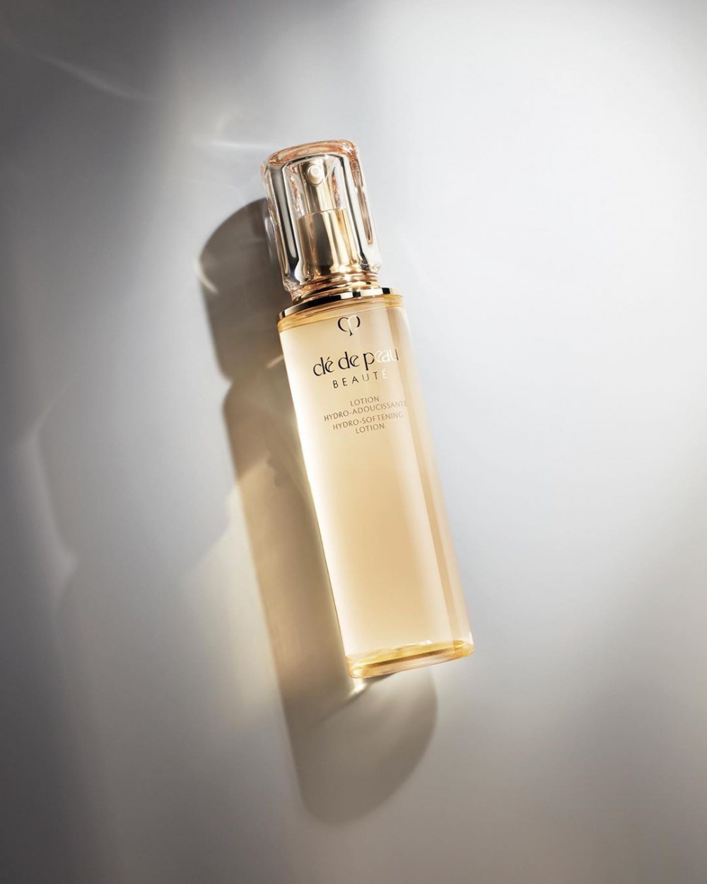 cledepeaubeaute 化妝水