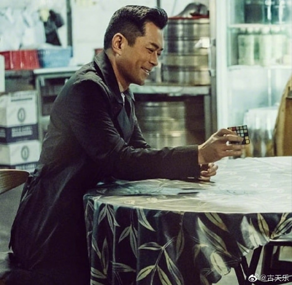 【古天樂豪捐口罩】武漢肺炎發燒，行善狂魔古天樂再捐130萬口罩給全港