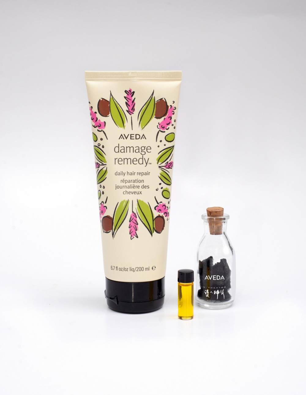 AVEDA 重修舊好限定組_白背景