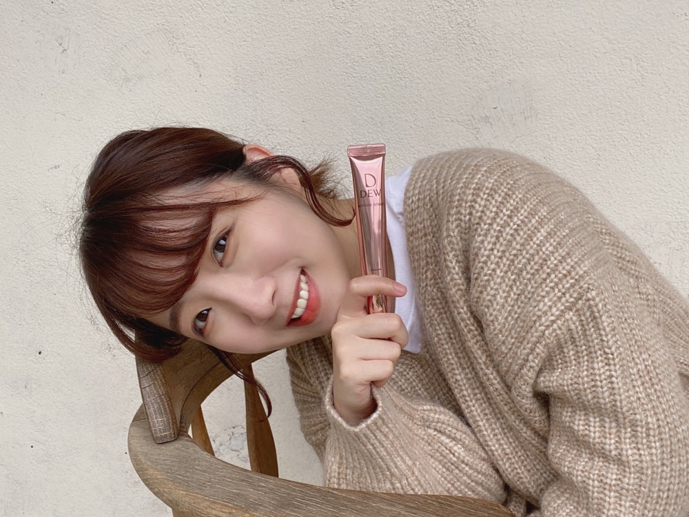 DEW水潤撫紋美容液