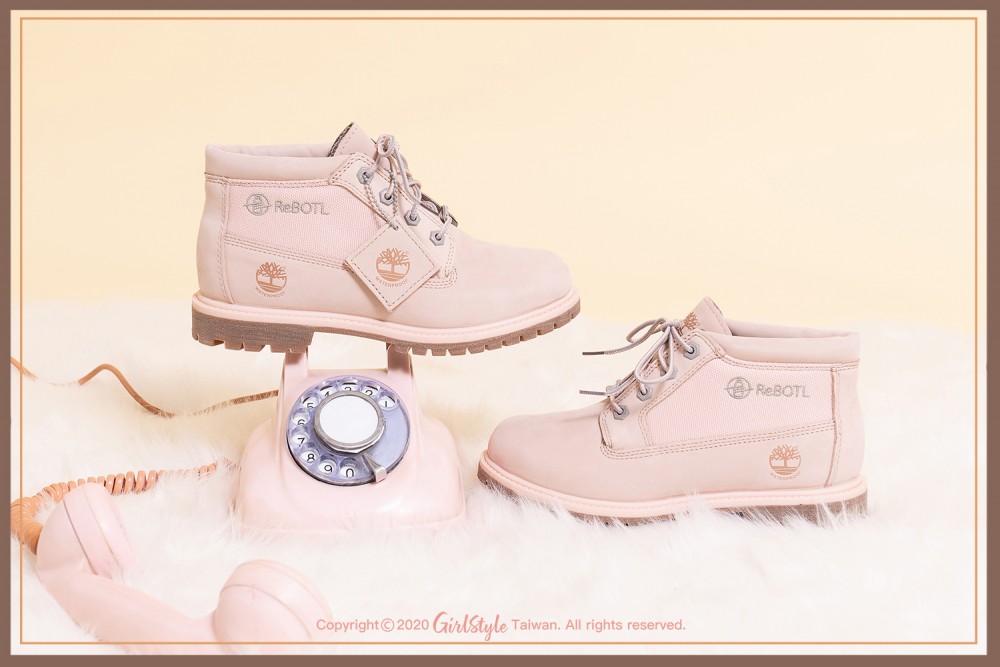 Timberland粉紅靴