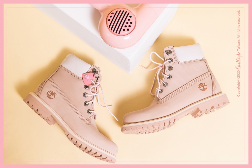 Timberland粉紅靴
