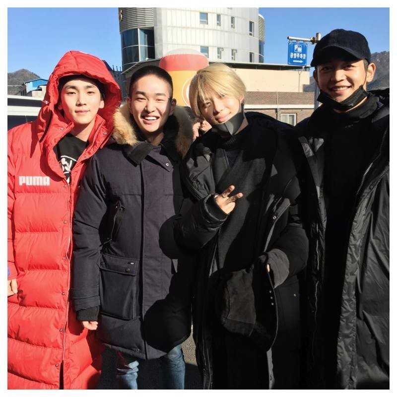 Facebook@샤이니(SHINee)