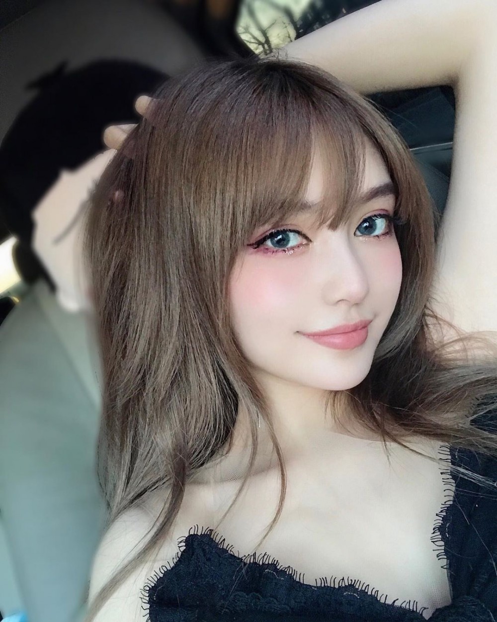 IG@gracechowwwww