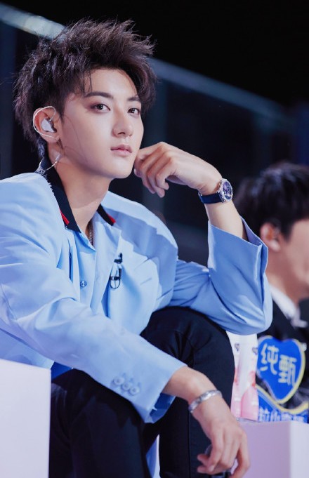 Weibo@A桃桃迷粉