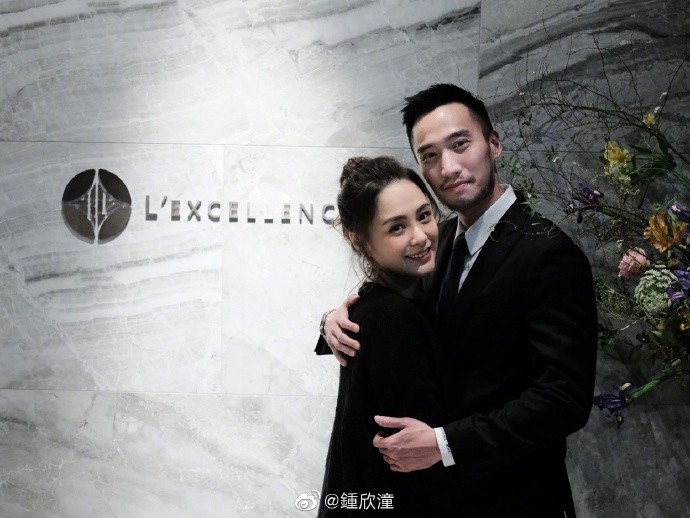 Weibo@鍾欣潼