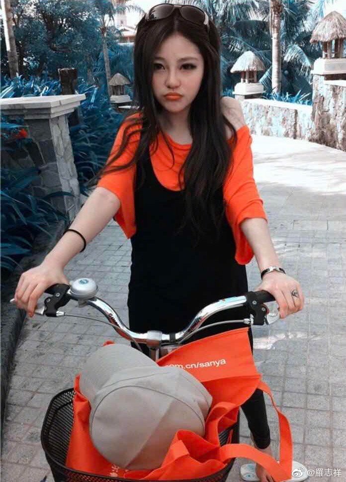 Weibo@羅志祥