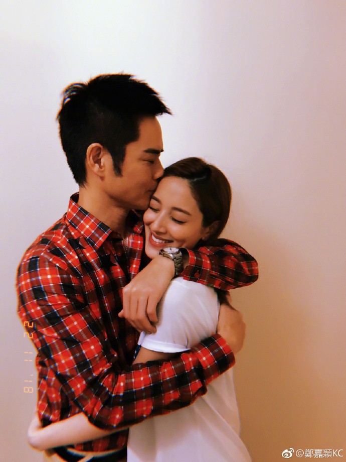 Weibo@鄭嘉穎KC