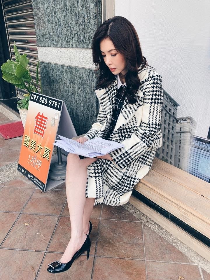 FB@何如芸 Michelle