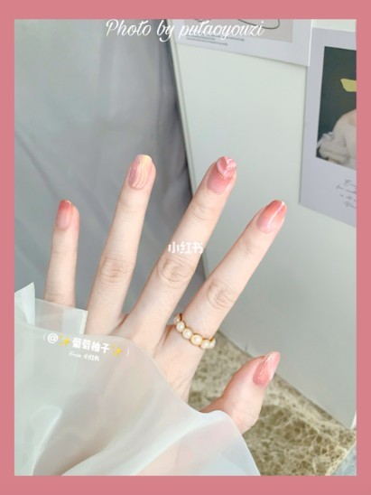 小紅書@葡萄柚子