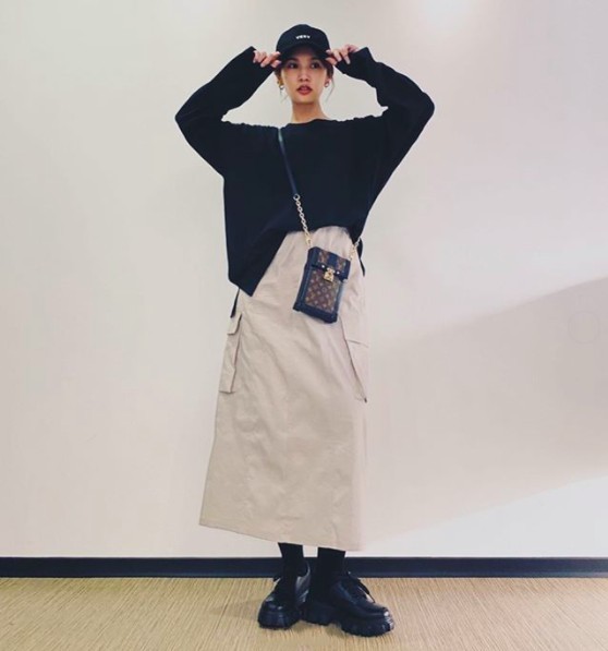 IG @ rainie77