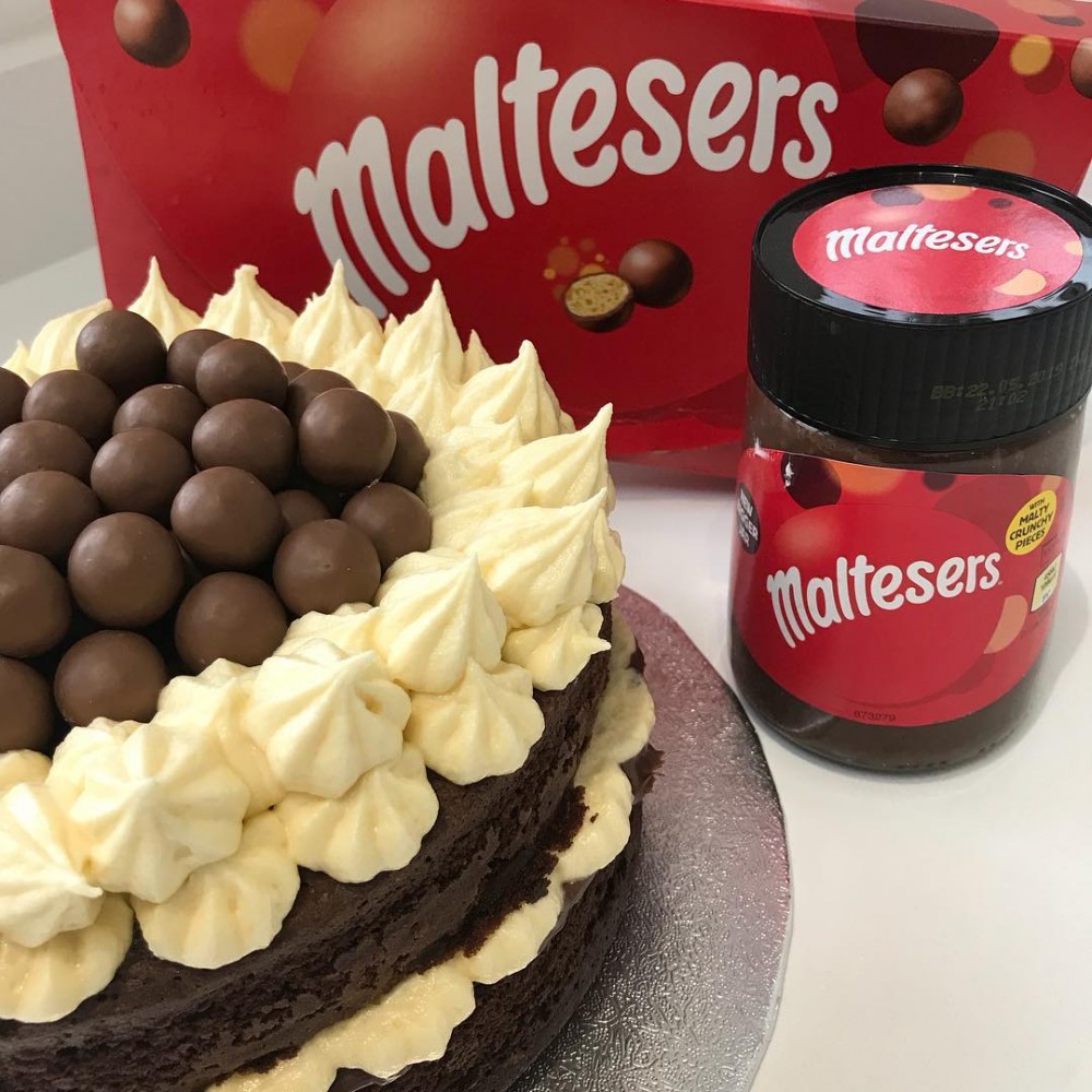 IG@julies_confectionery_cakes