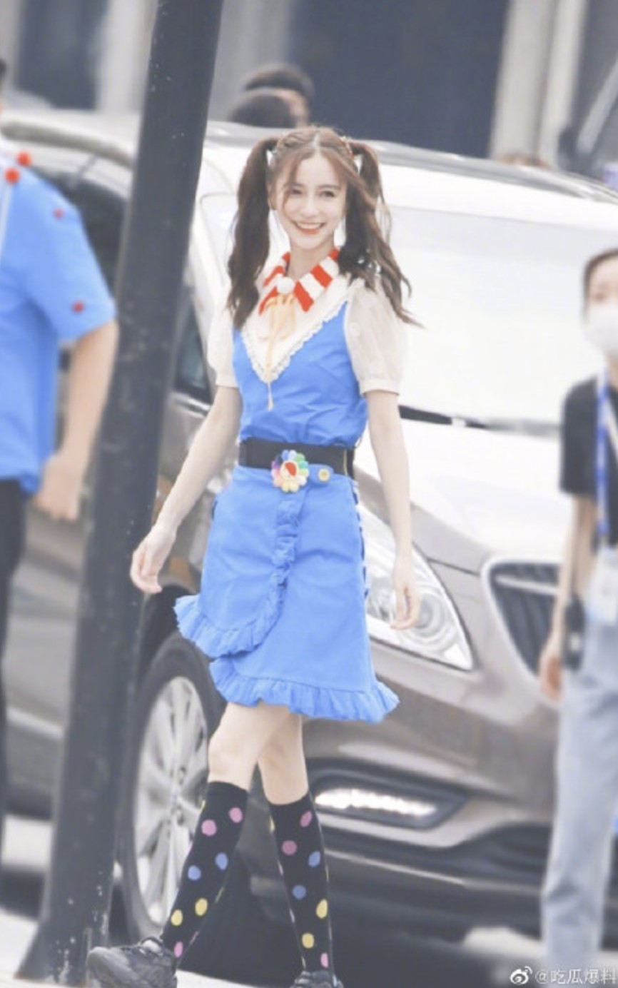 angelababy雙馬尾馬戲團裝