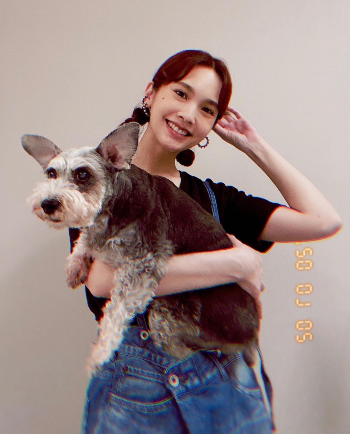 Facebook@楊丞琳 Rainie Yang