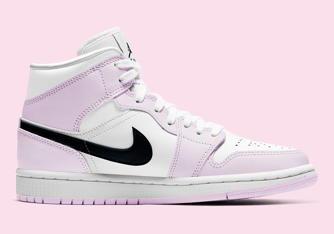 Sneakernews