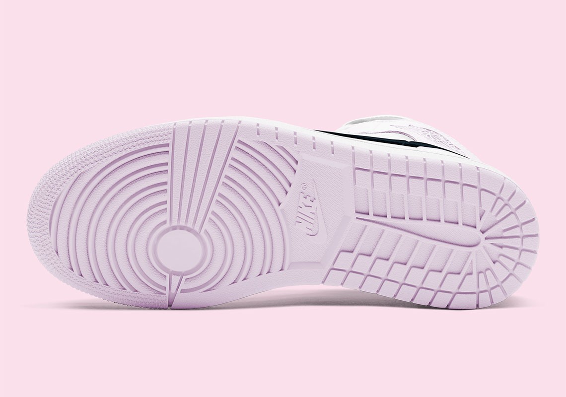 Sneakernews
