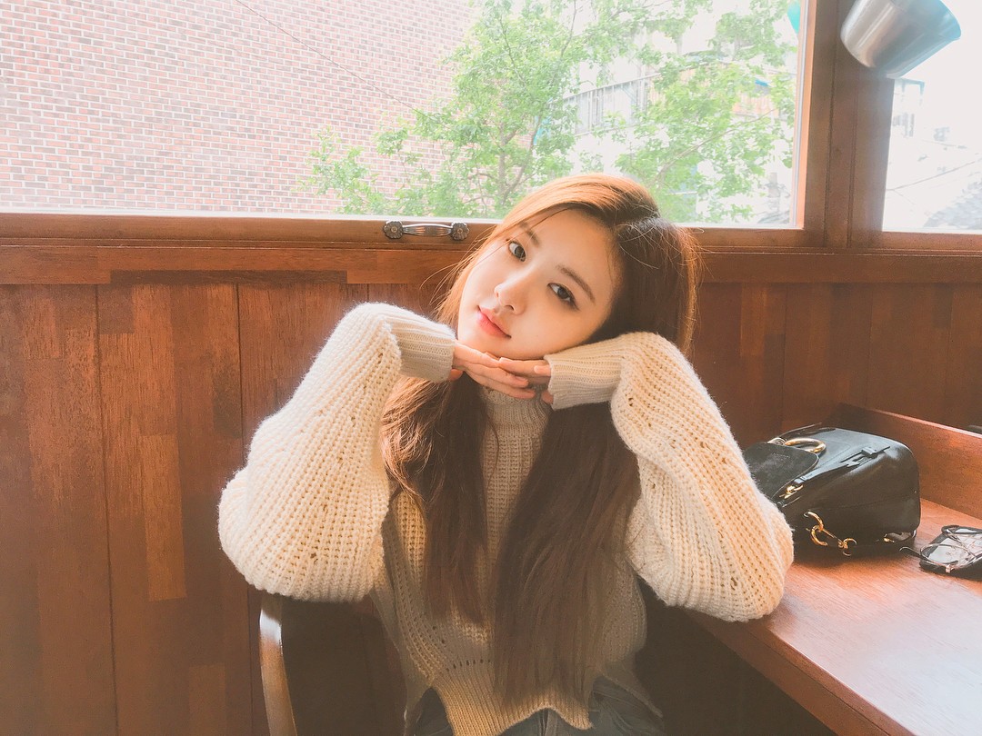 IG@roses_are_rosie