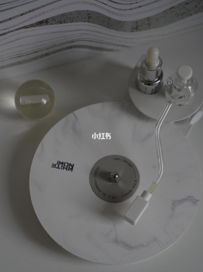 小紅書＠何大鹿