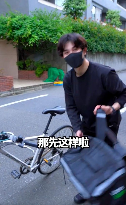 Weibo@東君小宇
