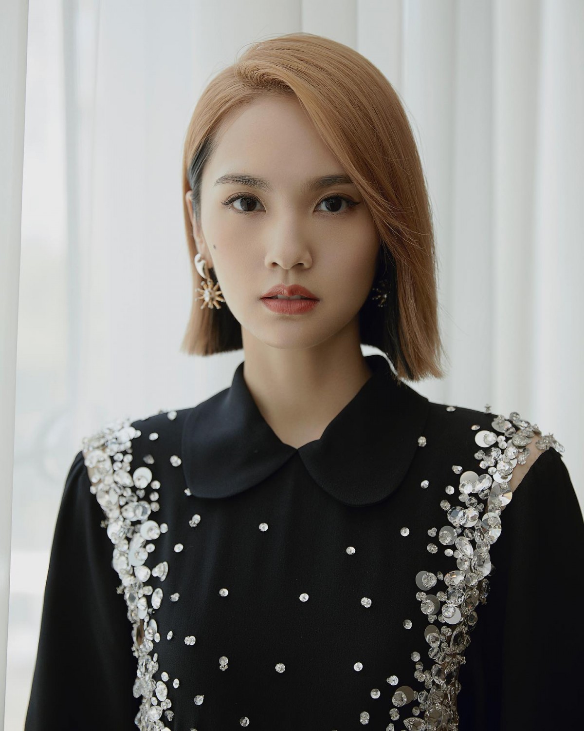 Facebook@楊丞琳 Rainie Yang