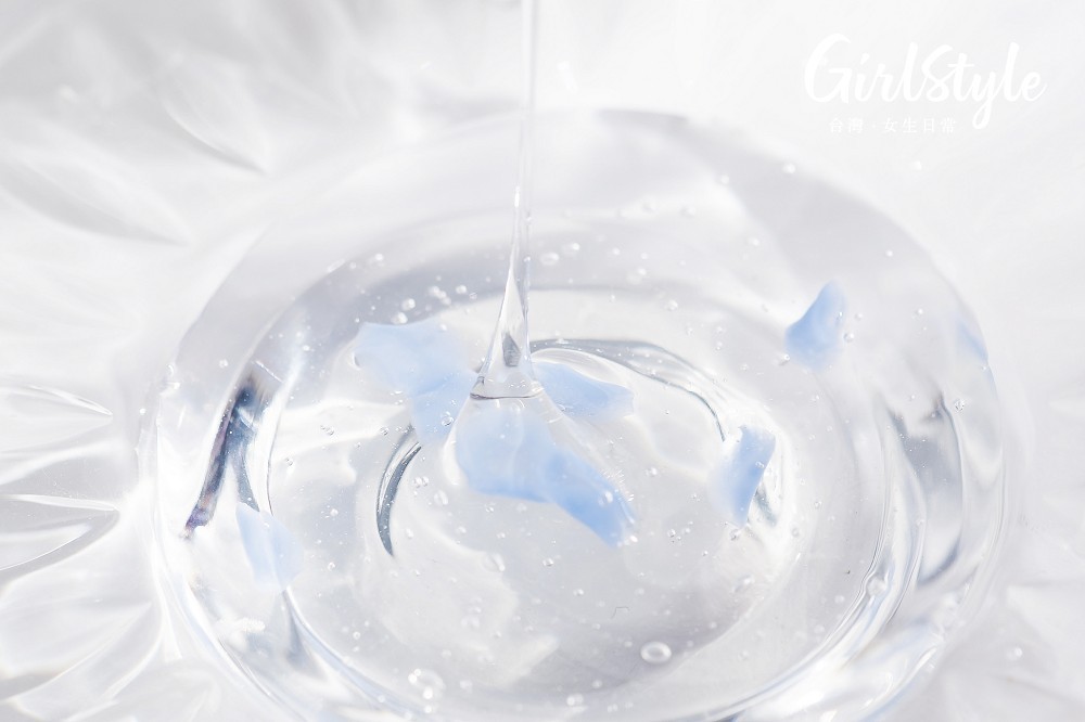 DOVE_Petal Shampoo_006