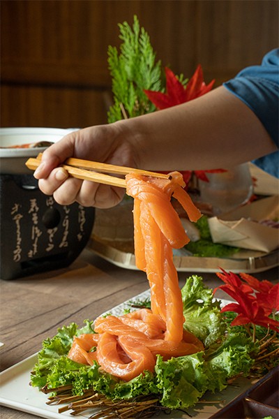 宮鶴炙燒專門店