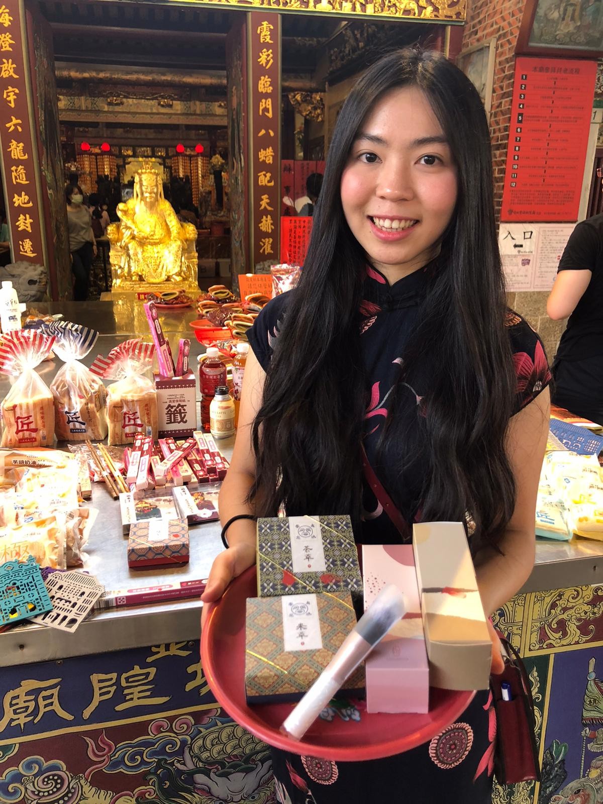 全家「月老便利店」