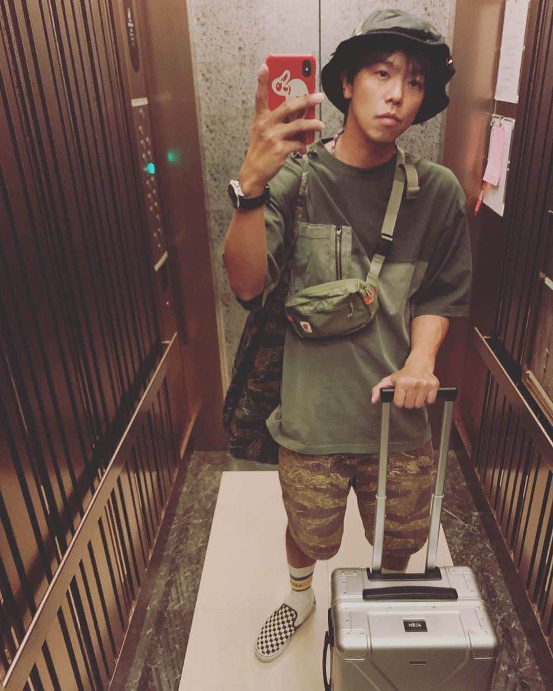 IG@aes_alien