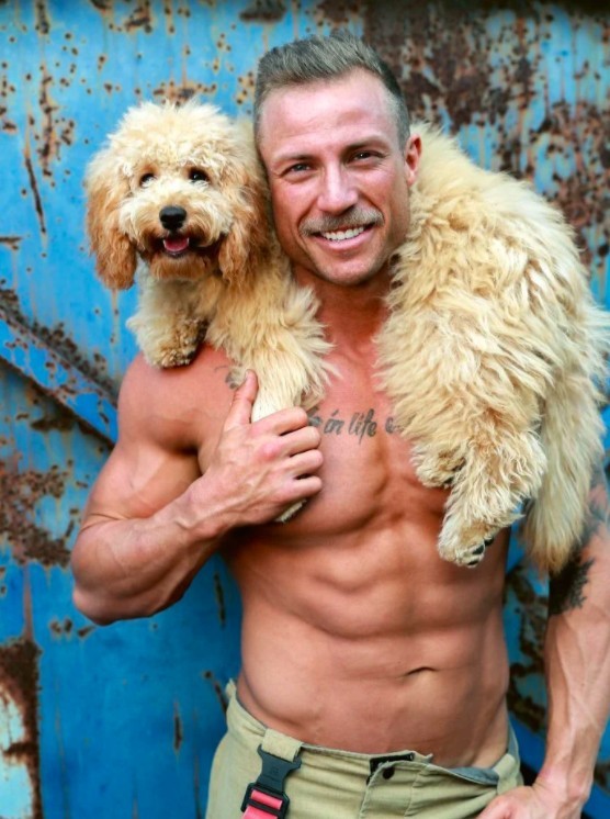 australianfirefighterscalendar.com