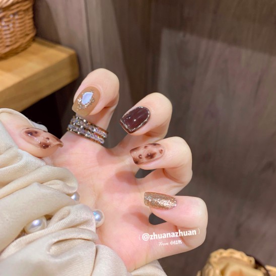 小紅書@zhuanazhuan