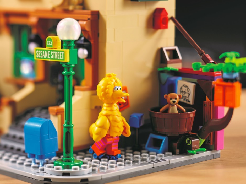 LEGO