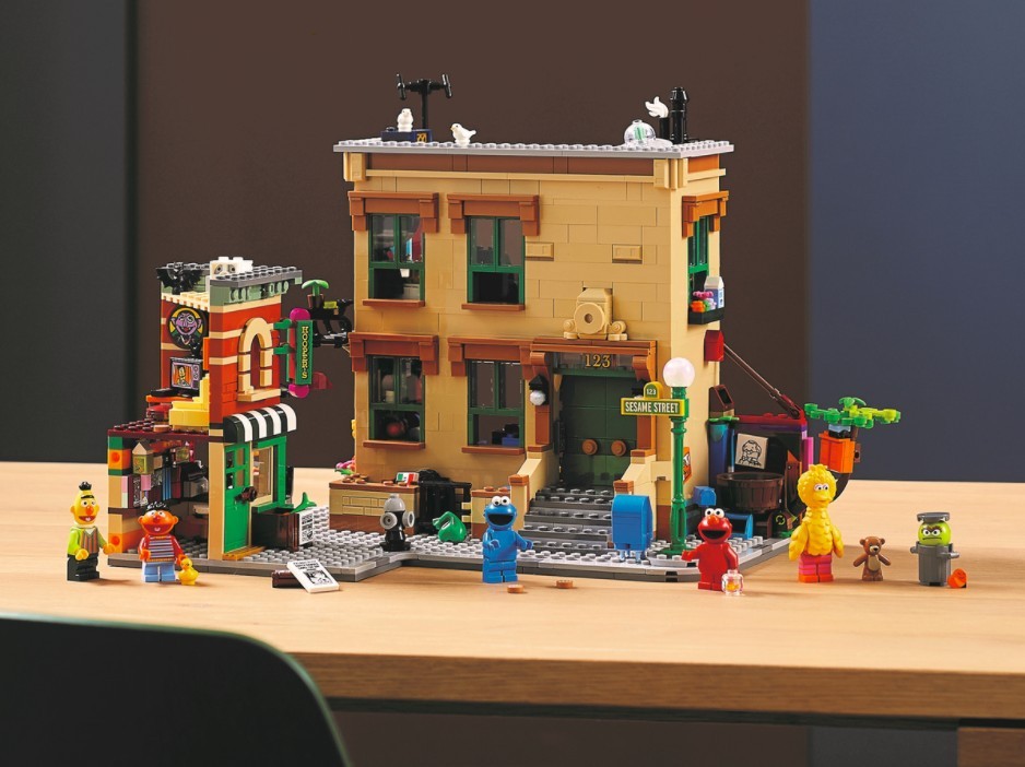 LEGO